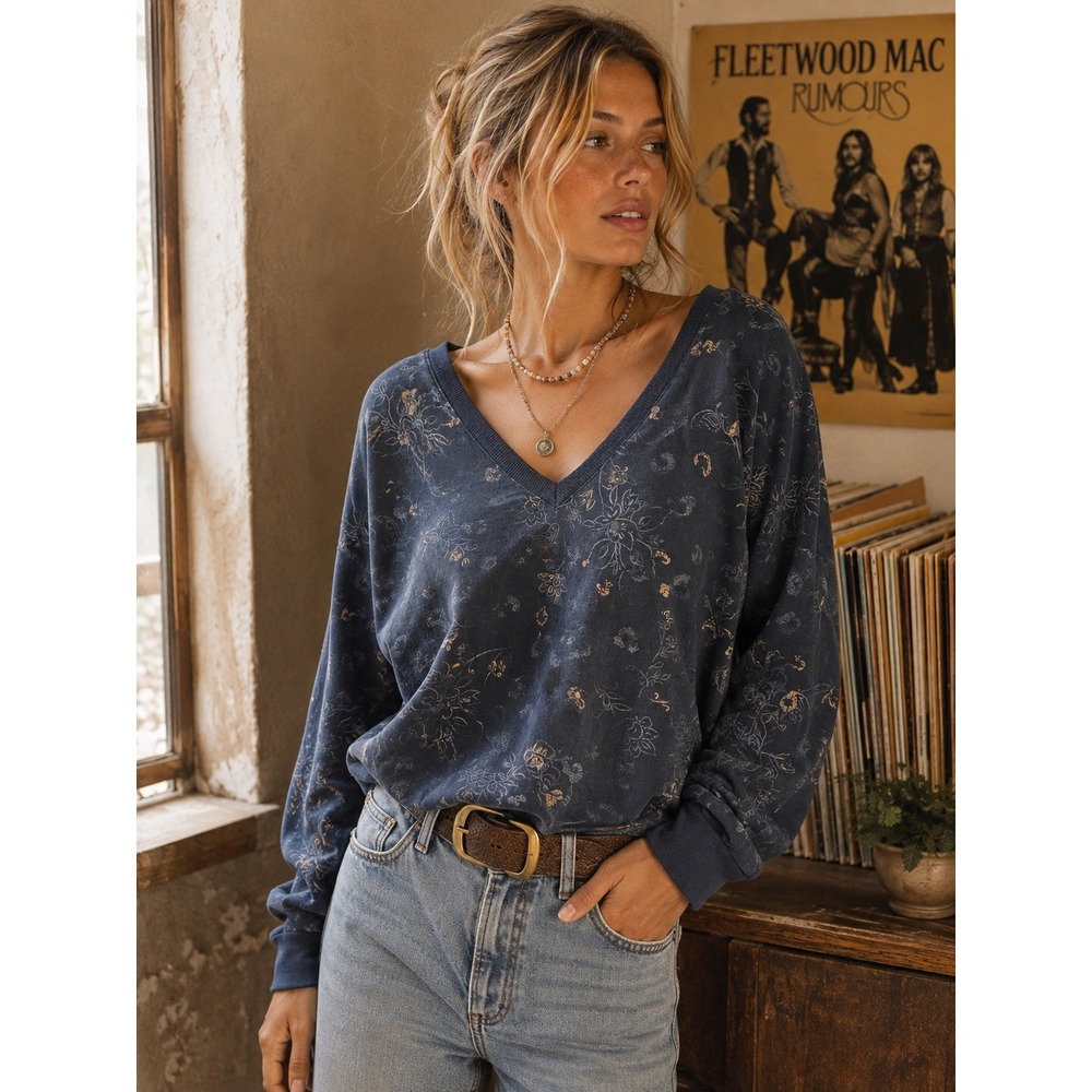 Democracy Womens Navy Floral Paisley Cutout V-Neck Sweatshirt Large B0555F75E